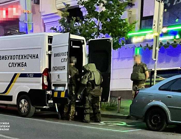 Спроба теракту в центрі Києва: жінка намагалася підірвати кафе, щоб спричинити масові жертви — СБУ