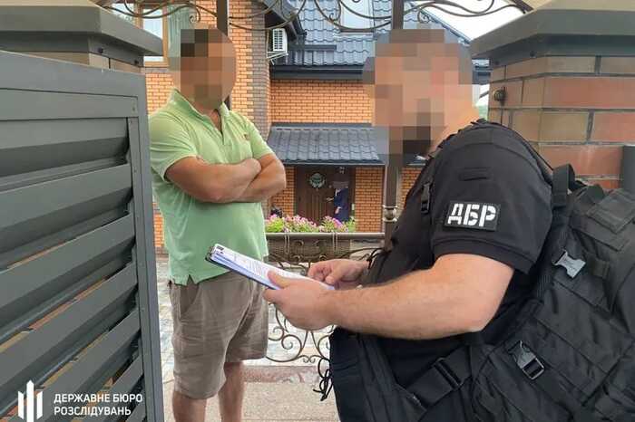 ДБР і кіберполіція викрили масштабну схему розкрадання деревини на десятки мільйонів гривень