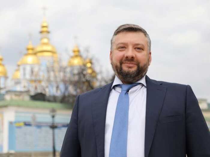 Корупційні схеми закупівлі дронів і РЕБ: нардеп Кузнєцов і Гайдай ділили ’’відкати’’ по 30% з кожного контракту