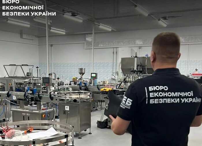БЕБ викрило незаконне виробництво та збут вейпів