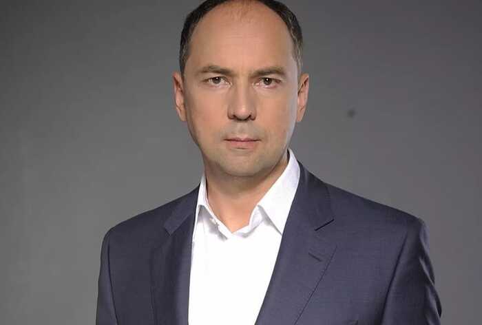 Автопарк по-новому: які народні депутати обзавелися елітними авто та чи мали вони на це законні джерела доходів
