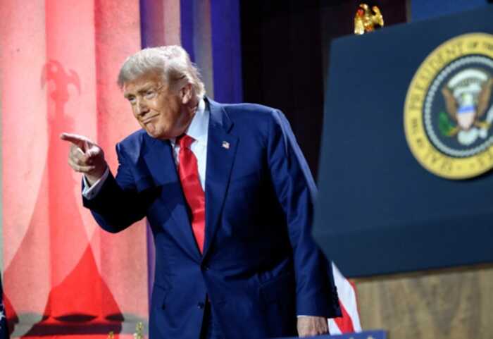 Трамп заявив, що прагнутиме домогтися повернення Україні частини територій
