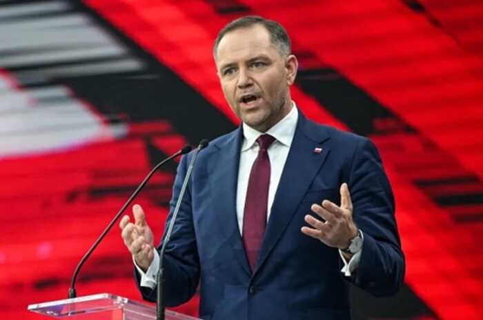 Президент Польщі Навроцький згадав допомогу українців 100 років тому, вітаючи із Днем польської армії