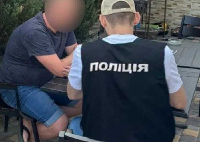 Викрито ексдиректора "Ямпільського агролісгоспу", який сприяв незаконному продажу деревини понад 2 мільйони гривень